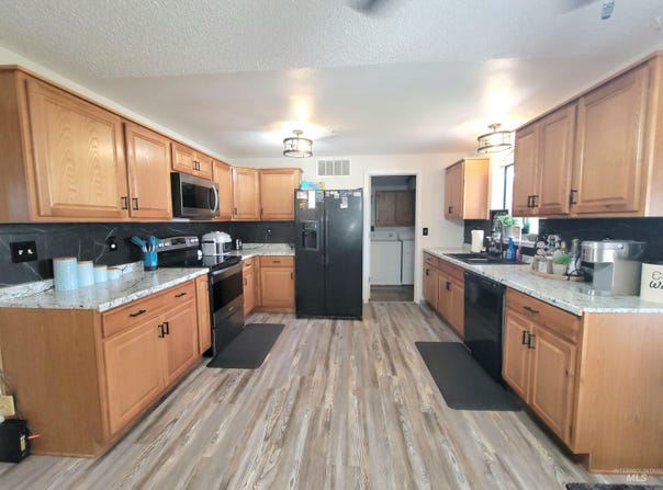 3725 18th St., Lewiston, ID 83501