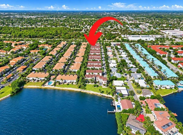114 Ocean Cay Way, Hypoluxo, FL 33462