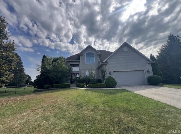 57471 Cabriolet Court, Elkhart, IN 46516-8966