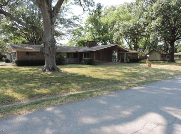 Dumas, AR 71639