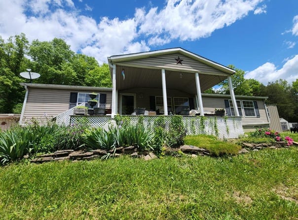 15763 Carlisle Road, Crittenden, KY 41030