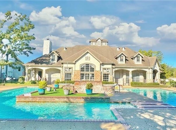 350 EMERALD FOREST BL Boulevard, Covington, LA 70433