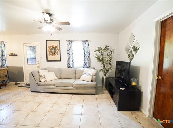 1106 Dryden Avenue, Copperas Cove, TX 76522