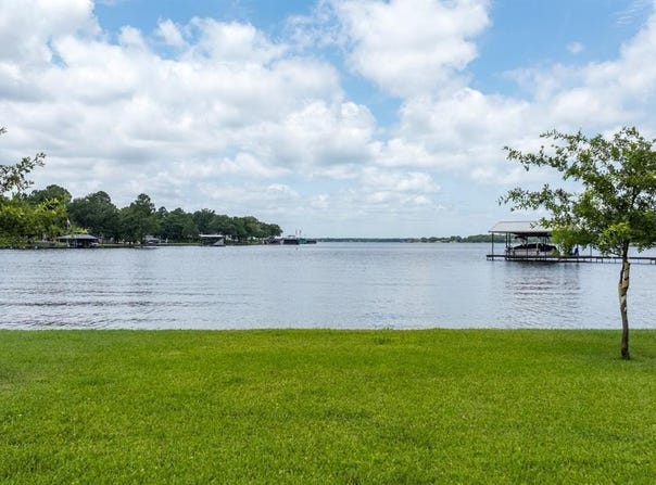 2927 County Road 1708, Malakoff, TX 75148