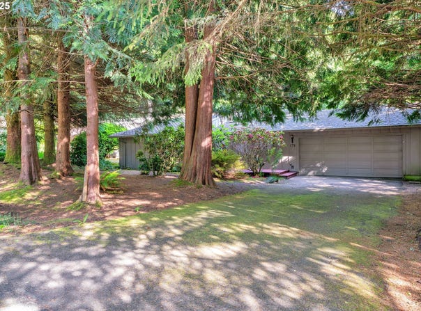 178 SW THE PINES DR, Depoe Bay, OR 97341