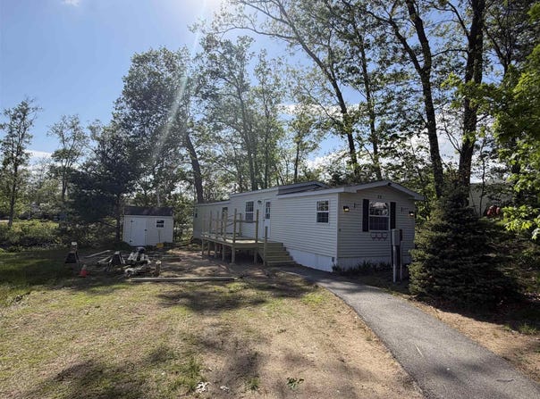 25 Riverview Drive, Rochester, NH 03867