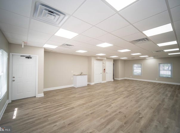 7330 MCWHORTER PLACE, ANNANDALE, VA 22003