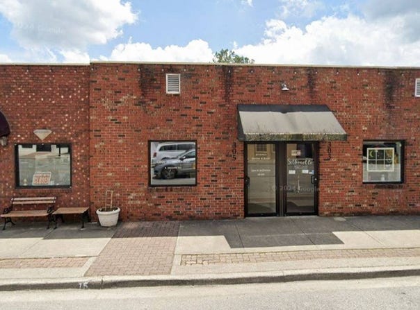 307 1st Ave E, Oneonta, AL 35121
