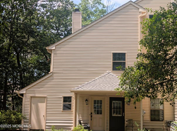 101 Begonia Court, Jackson, NJ 08527
