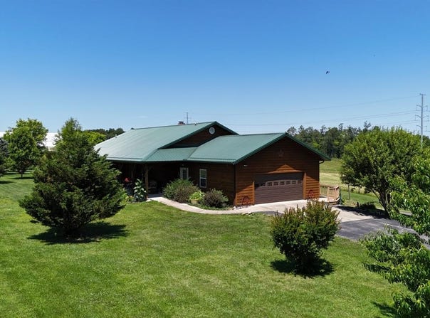 748 Inlow Avenue, Peebles, OH 45660