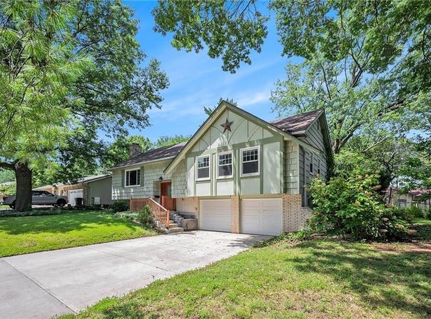 309 S Stevenson Street, Olathe, KS 66061