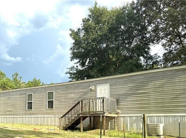 5575 Sandfort, Seale, AL 36875
