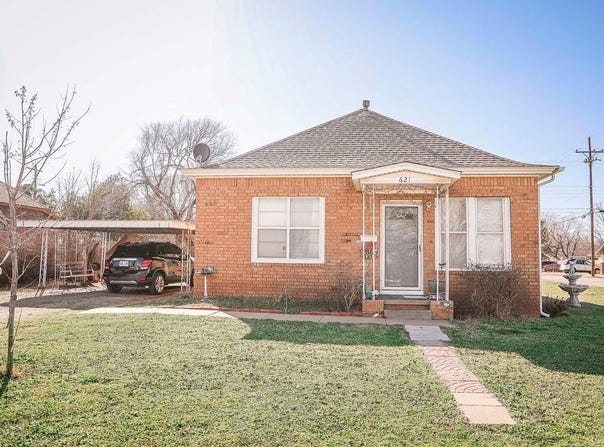 621 N Adams Avenue, Elk City, OK 73644