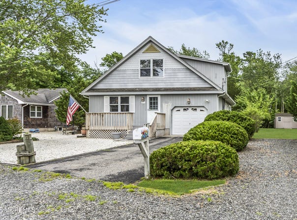 211 Meadow Boulevard, Brick, NJ 08723