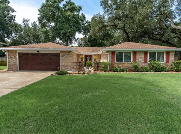 149 Raintree Boulevard, Niceville, FL 32578