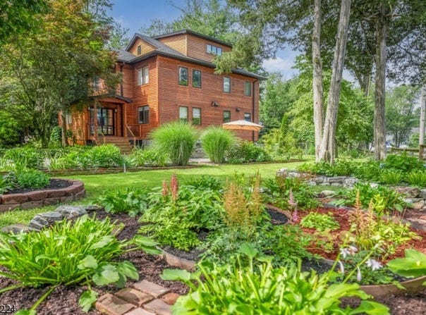 25 Division Ave, New Providence Boro, NJ 07974