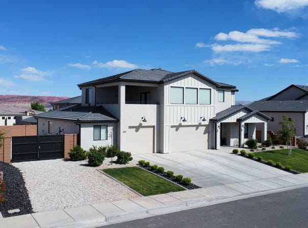 1051 S HIGH MESA CIR, St George, UT 84790