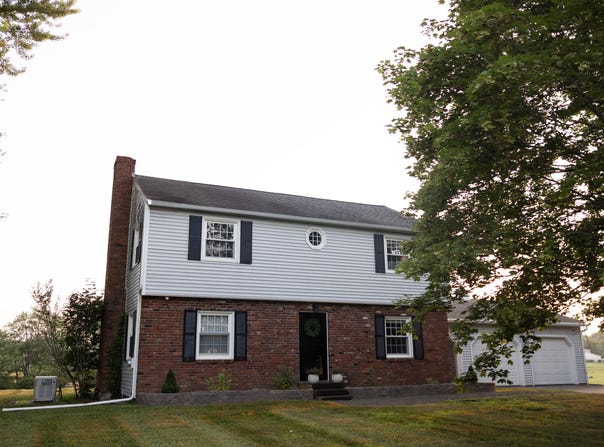627 Brewer Lake Road, Orrington, ME 04474