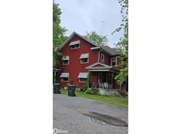517-519 A Street, Keokuk, IA 52632