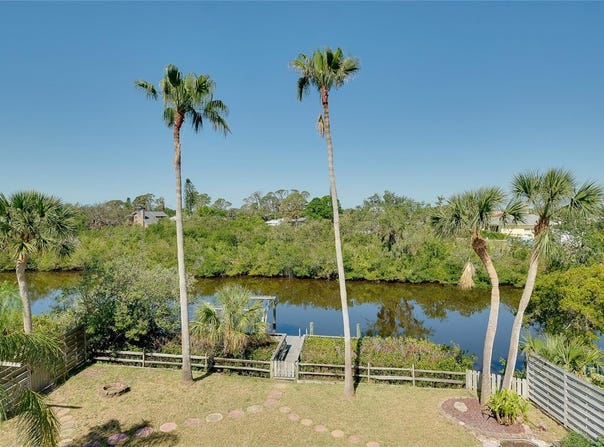 610 ALLIGATOR DRIVE, VENICE, FL 34293