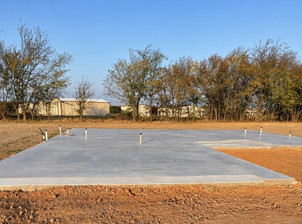 102 Windjammer Road, Mount Vernon, TX 75457