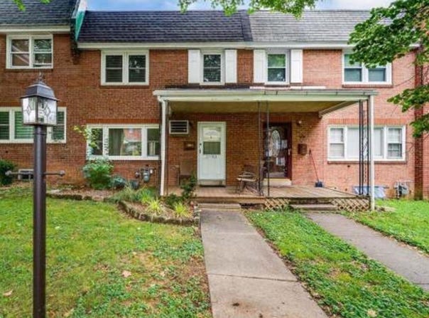 321 LINDEN LANE, WEST READING, PA 19611