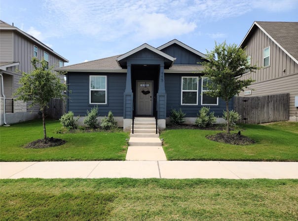 115 Oakdale Meadows LN, Hutto, TX 78634