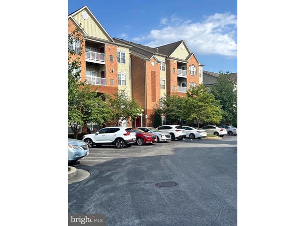 9413 ASHLYN CIR #9413, OWINGS MILLS, MD 21117