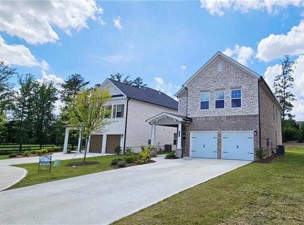 1961 Ecoland Drive, Grayson, GA 30017