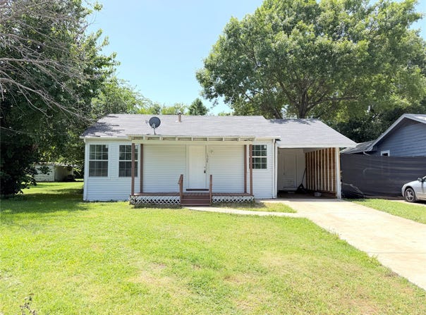 1508 N Hoard Avenue, Sherman, TX 75090