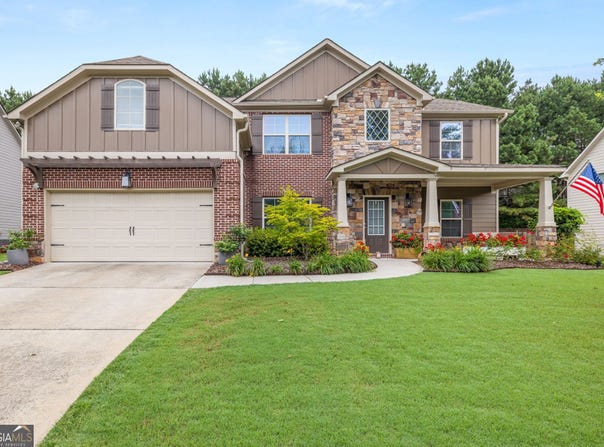 3950 Hunters Walk, Cumming, GA 30028
