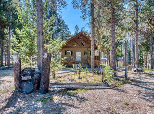 2849 East Fork Road, Sula, MT 59871