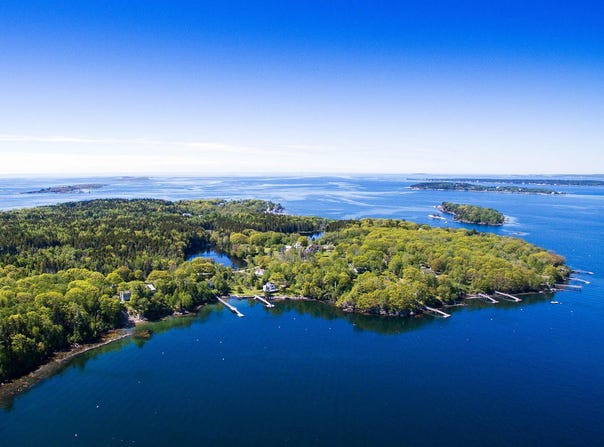 7 Flint Lane, Boothbay, ME 04544