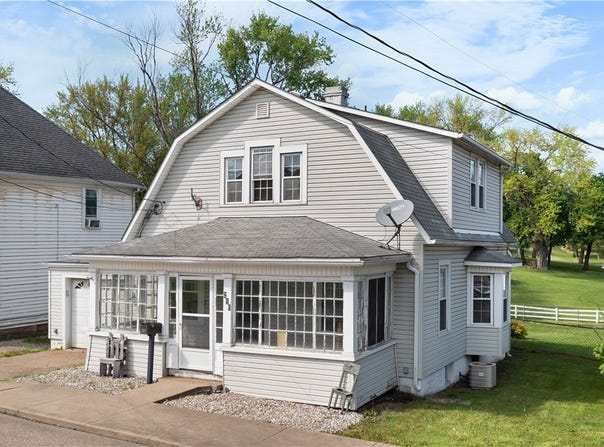 210 E Church Street, Woodsfield, OH 43793
