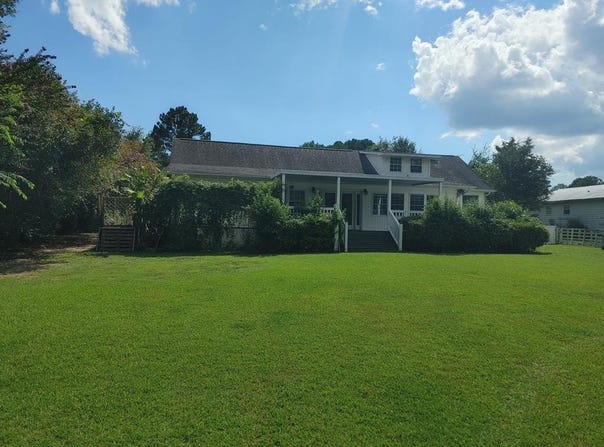 1677 Clearview Drive, Manning, SC 29102