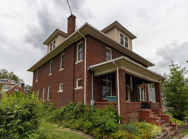 300 Spring Road, Morgantown, WV 26501
