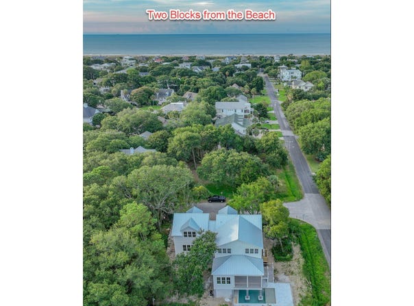 18 Wills Way, Isle of Palms, SC 29451