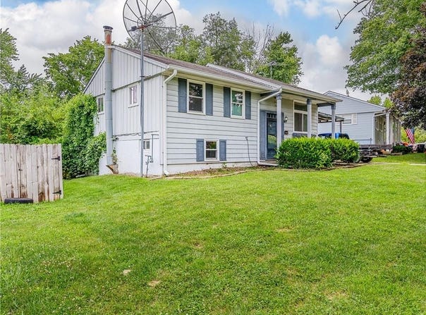 8401 E 91st Street, Kansas City, MO 64138