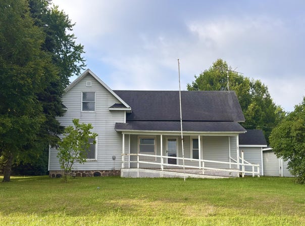 5607 W Stanton Road, Stanton, MI 48888