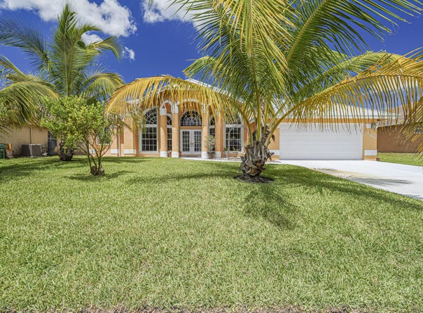 3566 SW Voyager Street, Port Saint Lucie, FL 34953