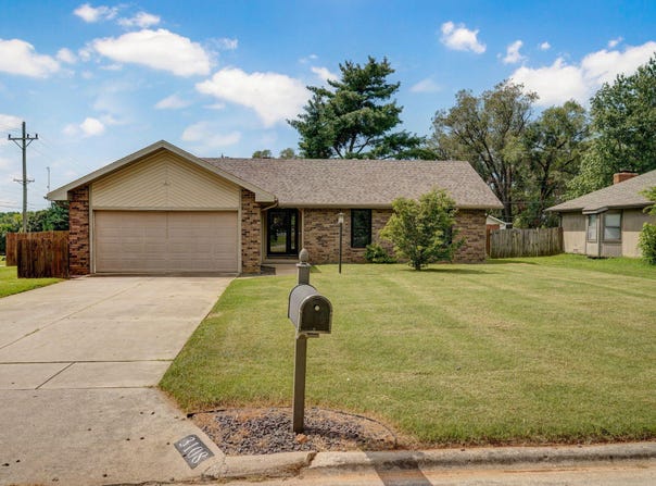 3108 W Broadmoor Street, Springfield, MO 65807