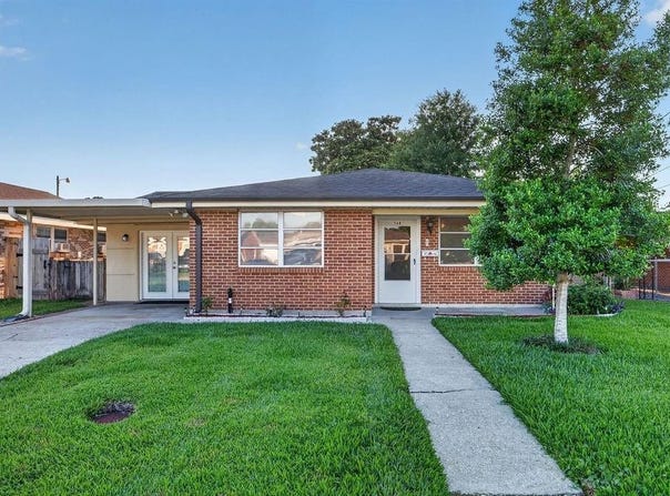 568 ST. ANN, Marrero, LA 70072