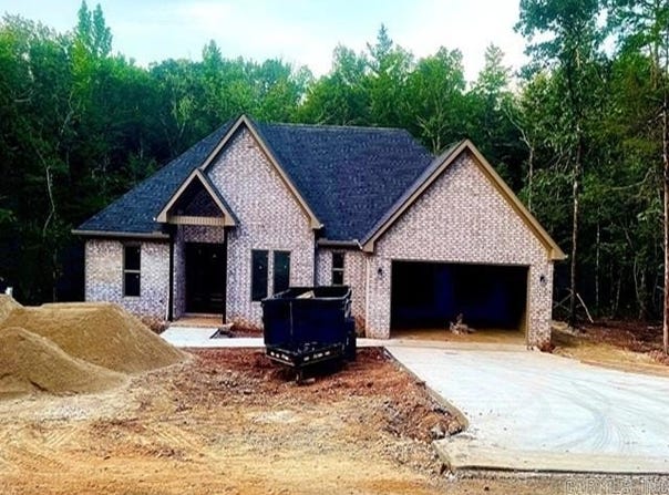 56 Biarritz Way, Hot Springs Village, AR 71909