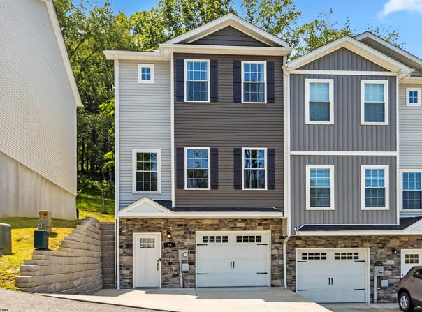 26 Misty Lane, Fairmont, WV 26554