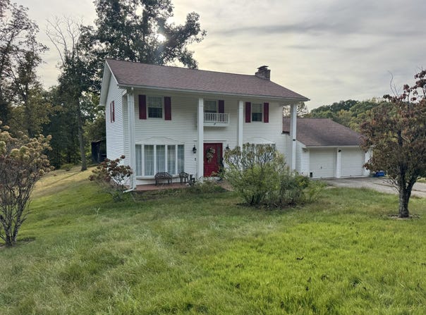 269 Cr-1300, West Liberty, KY 41472