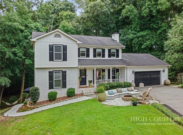 1450 Old Coach Road, Kernersville, NC 27284