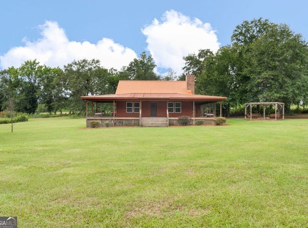 2093 Hartsford, Tennille, GA 31089