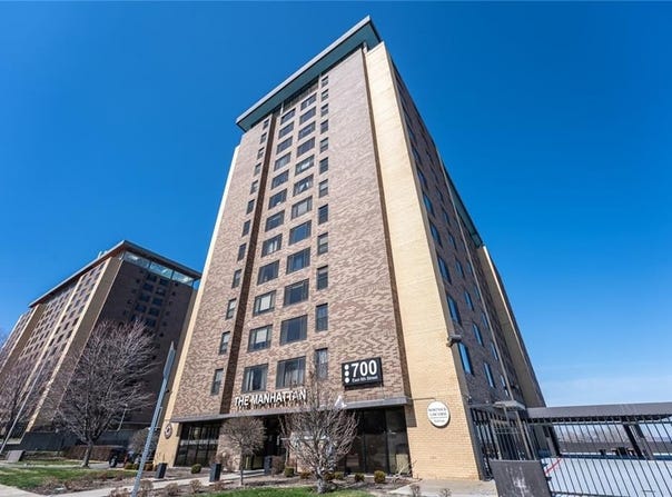 700 E 8th Street, Kansas City, MO 64106