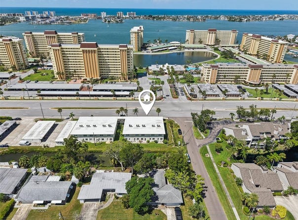 4565 DUHME ROAD, MADEIRA BEACH, FL 33708