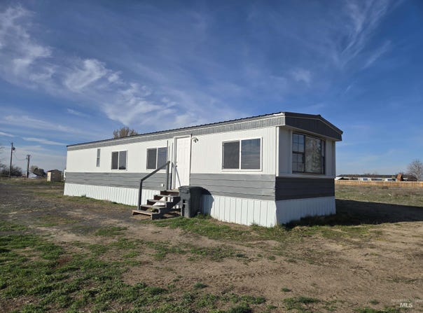 2910 S 1300 E, Hagerman, ID 83332-5884